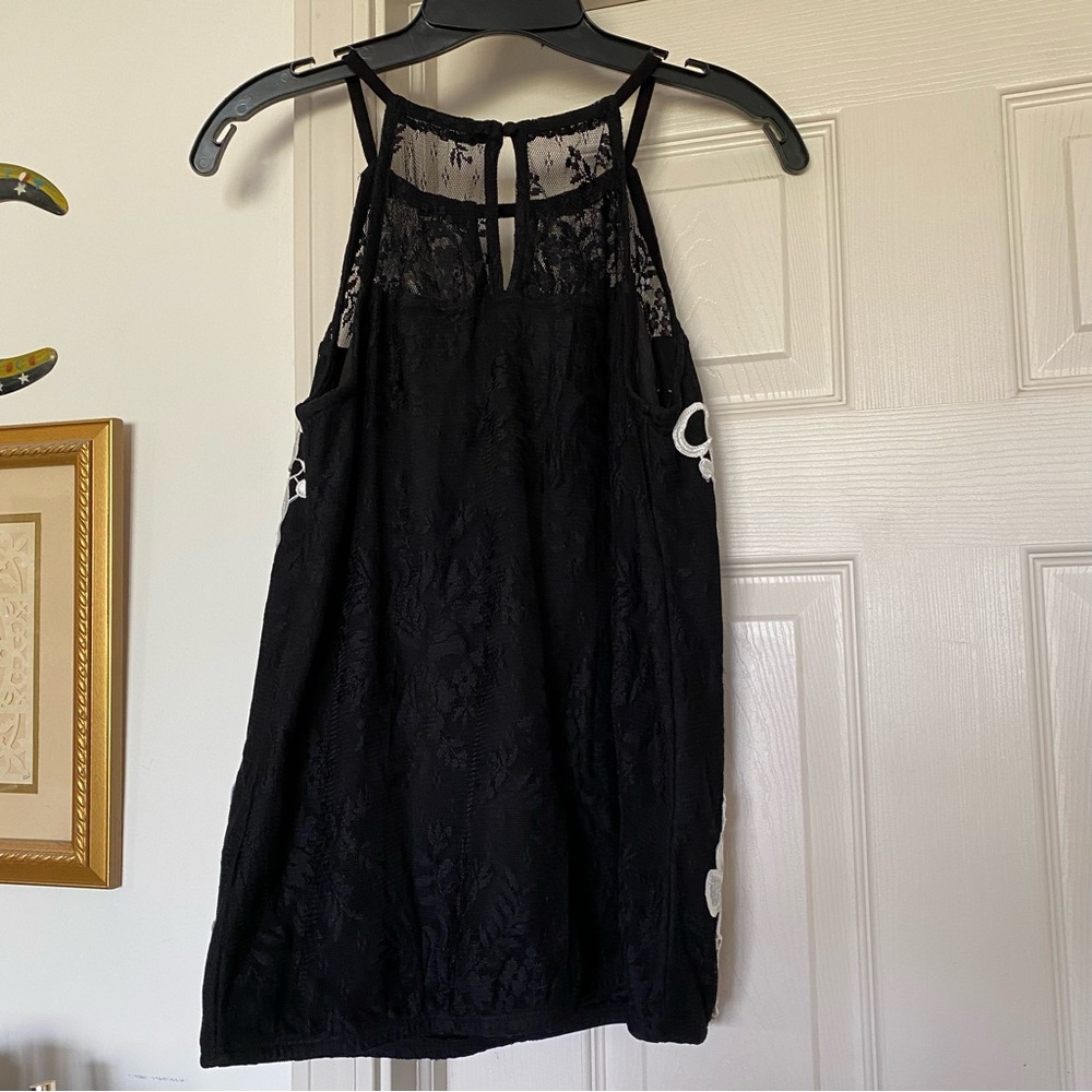 INC International Concepts size medium top - Picture 3 of 7